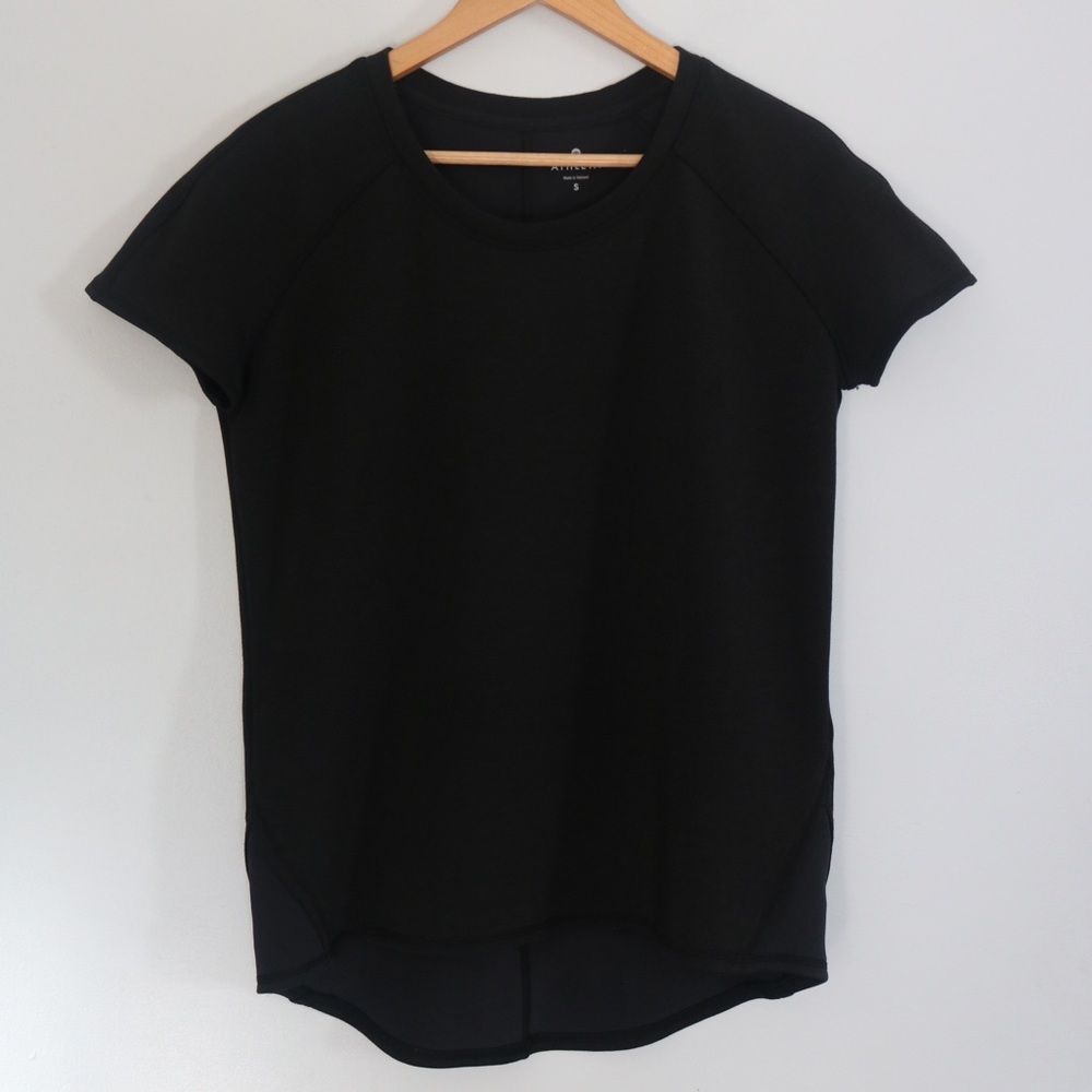 Athleta short sleeve high-low top size S